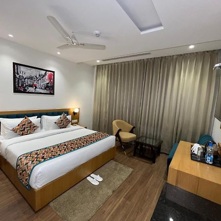 Hotel Classio Royale Амритсар Екстериор снимка