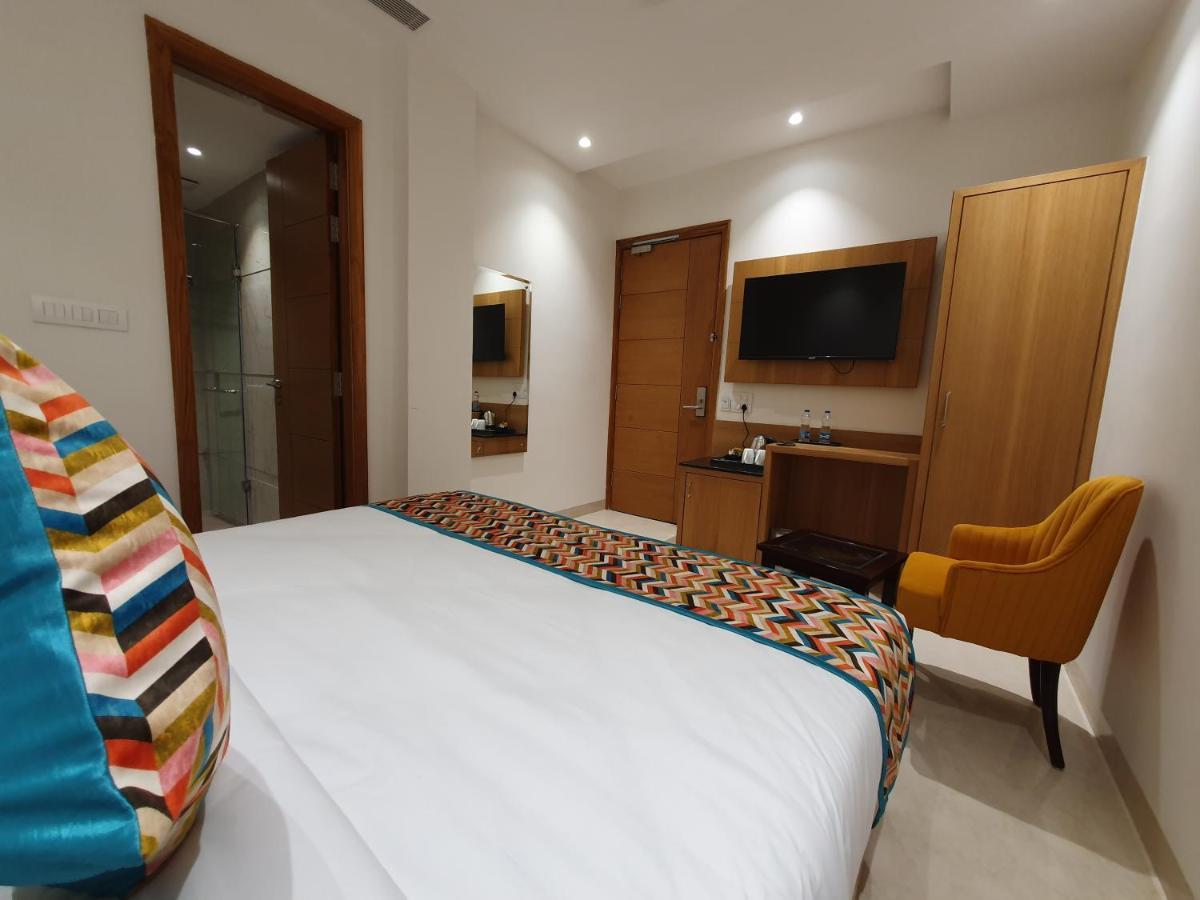 Hotel Classio Royale Амритсар Екстериор снимка