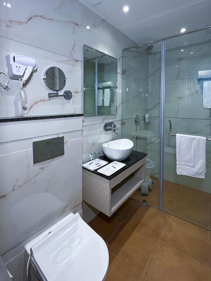 Hotel Classio Royale Амритсар Екстериор снимка